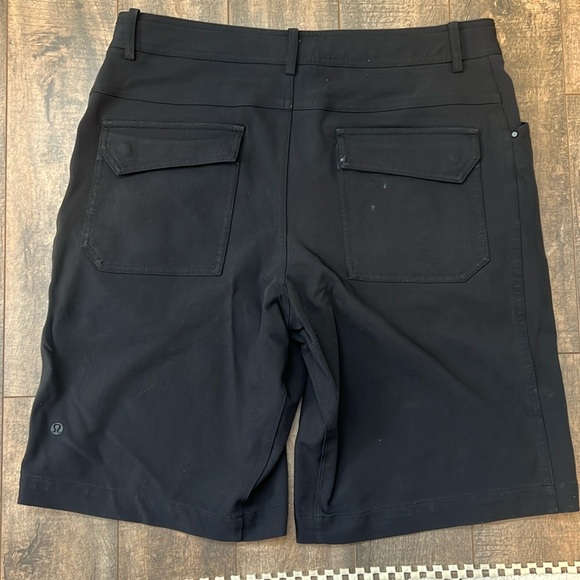 Lululemon Men’s Cadence Utility Short - Picture 5 of 11